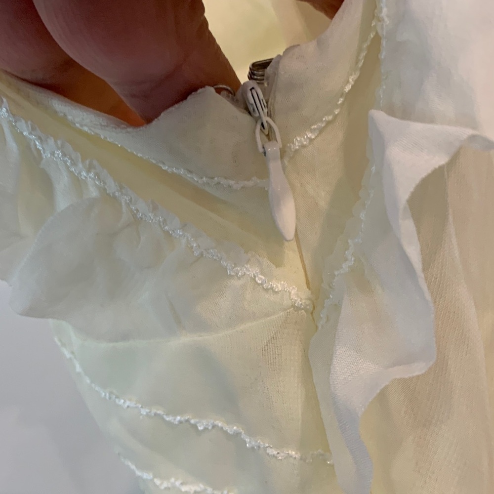 Princess Polly Cream Ruffle Mini-knee dress sleeveless - Picture 4 of 5